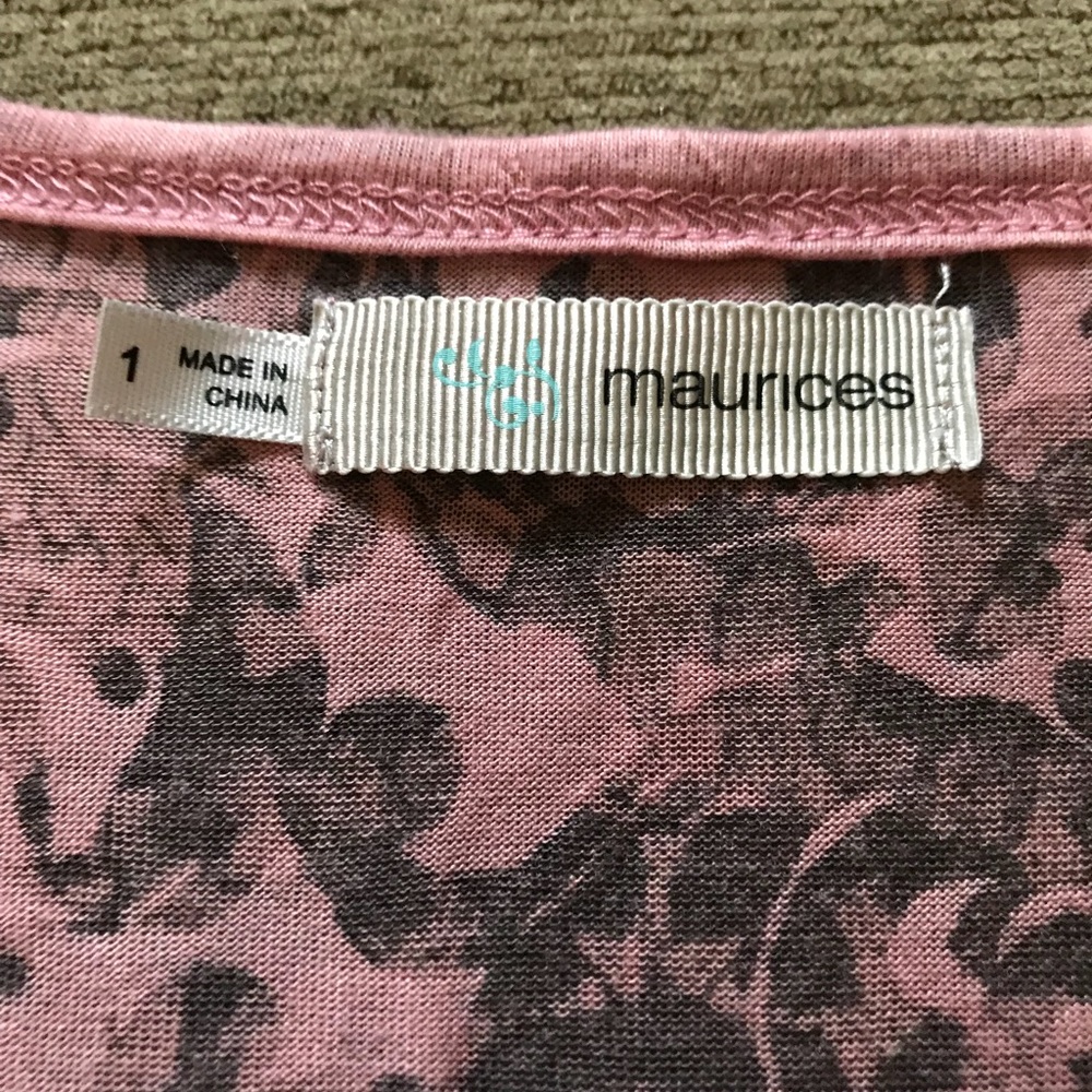 Pattern T-shirt - Picture 3 of 4